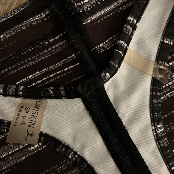 DANSKIN Black White Stripe Performance Tank Top S - Picture 7 of 7